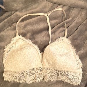 White aerie bralette— size medium.